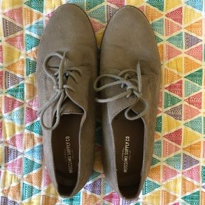 Women’s Mossimo brown and pink shoes